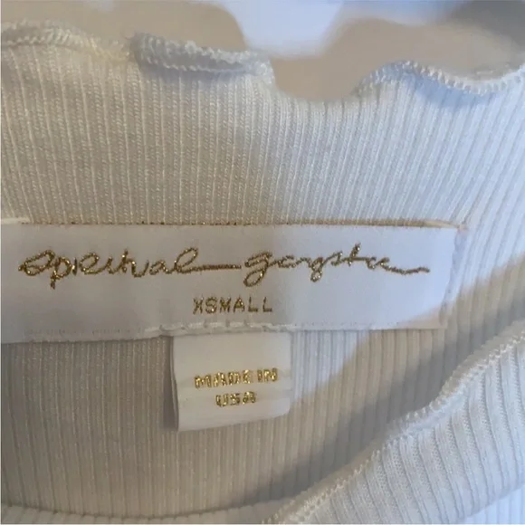 Women's Cream Long Sleeve Top - Picture 2 of 8